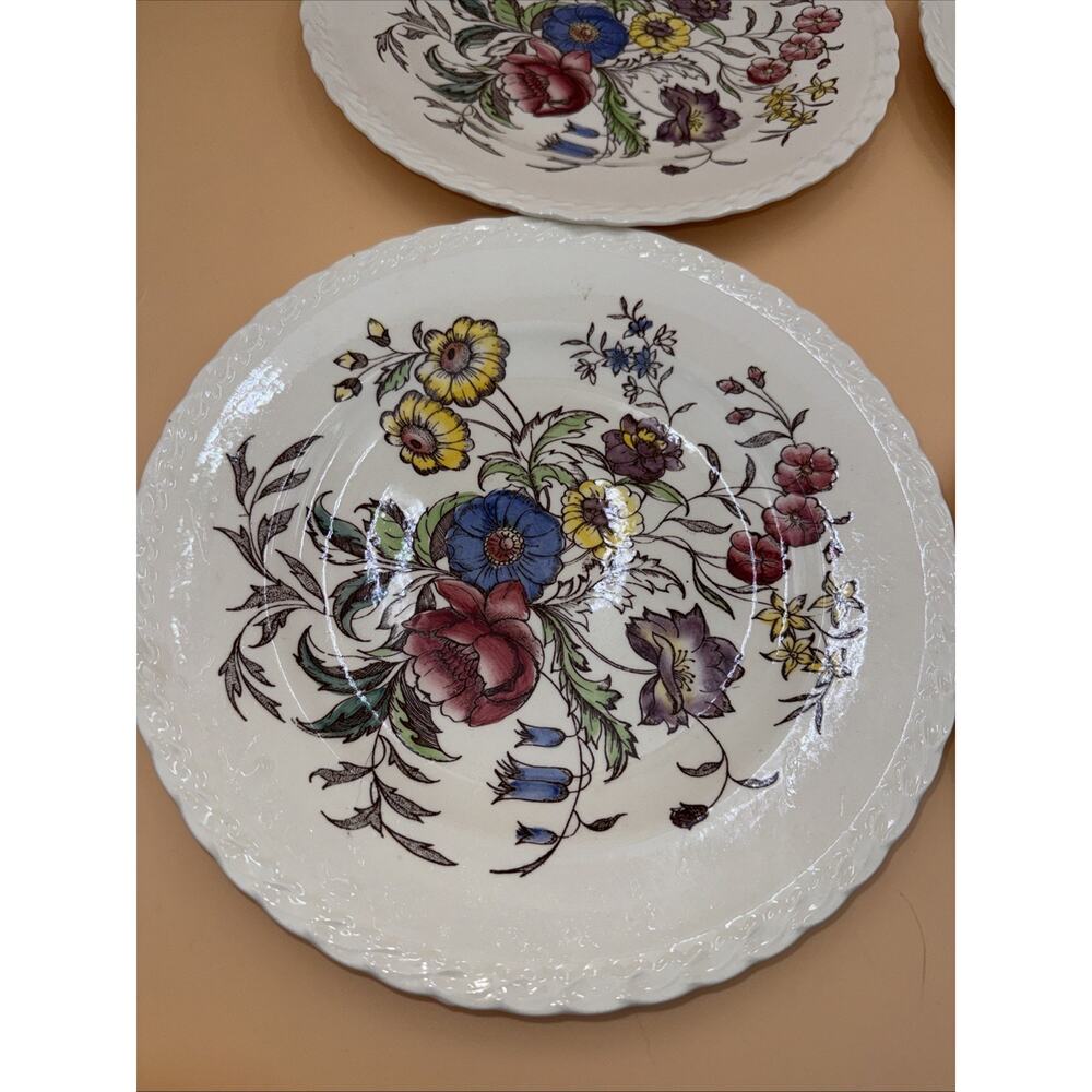 Vernon Kilns May Flower 10.5” Dinner Plates Set of 4 ~ Hand Painted USA - Picture 3 of 11